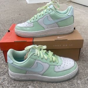 Nike Air Force 1 white glacier mint 7.5